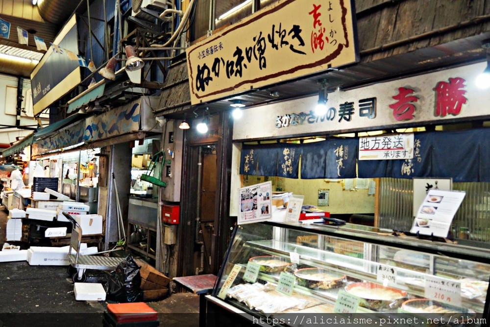 【福岡縣 | 小倉】旦過市場：走進昭和年代銅板美食～大學堂DIY丼飯，黑兵衛親子丼、旦過烏龍、關東煮，旦過栗饅、當季水果、手沖咖啡
