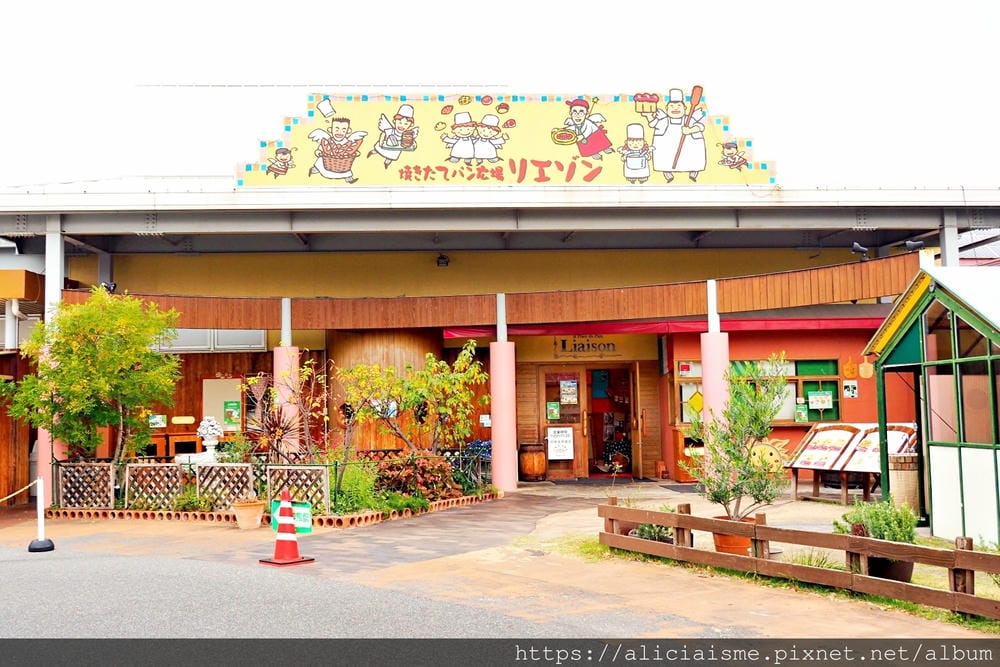 【岡山縣】問屋町Terrace&岡山烘焙工房Liaison：岡山文青新名所，集合美味、美感的新時尚地標，黃金傳說裡的岡山NO1麵包店