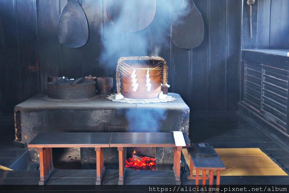 【岡山縣】吉備津神社：400多年的「鳴釜神事」，一揭桃太郎神社原型、欣賞日本唯一吉備津造社殿、木造迴廊