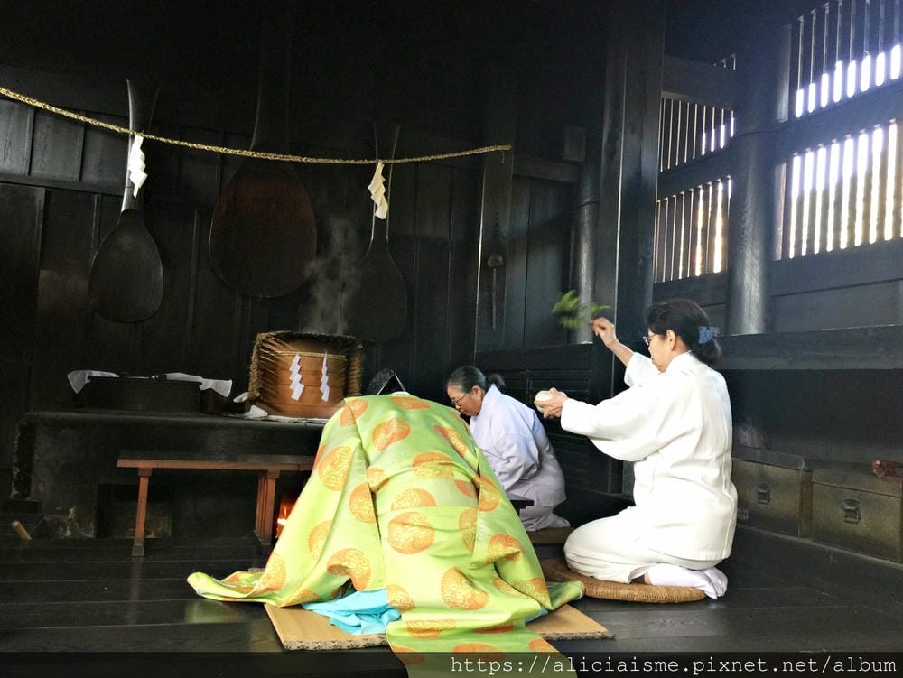 【岡山縣】吉備津神社：400多年的「鳴釜神事」，一揭桃太郎神社原型、欣賞日本唯一吉備津造社殿、木造迴廊
