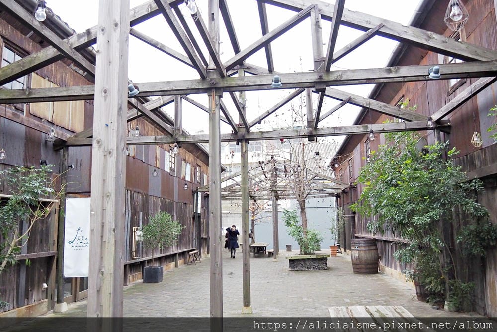 【香川縣】「北濱alley」港口倉庫~有藝文、美食、音樂、書香,還有窗口的高松港風景