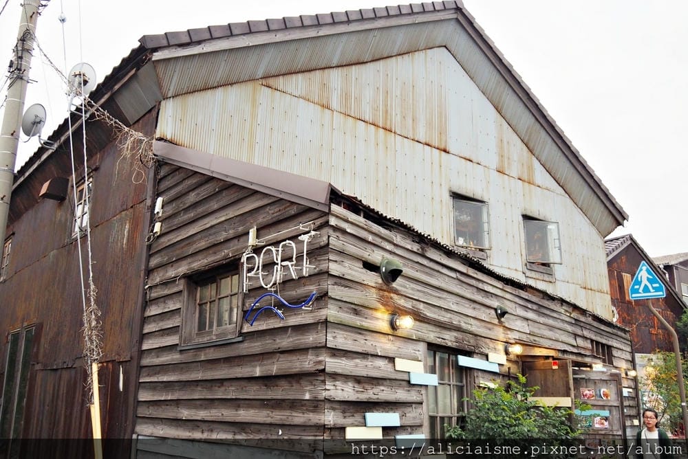 【香川縣】「北濱alley」港口倉庫~有藝文、美食、音樂、書香,還有窗口的高松港風景