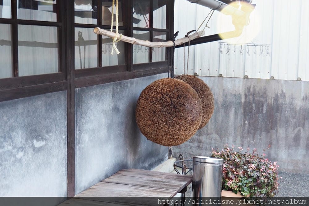 【香川縣︱小豆島】森國酒蔵Forest Gallery～小豆島唯一酒造，70年佃煮工廠化身時尚咖啡酒吧