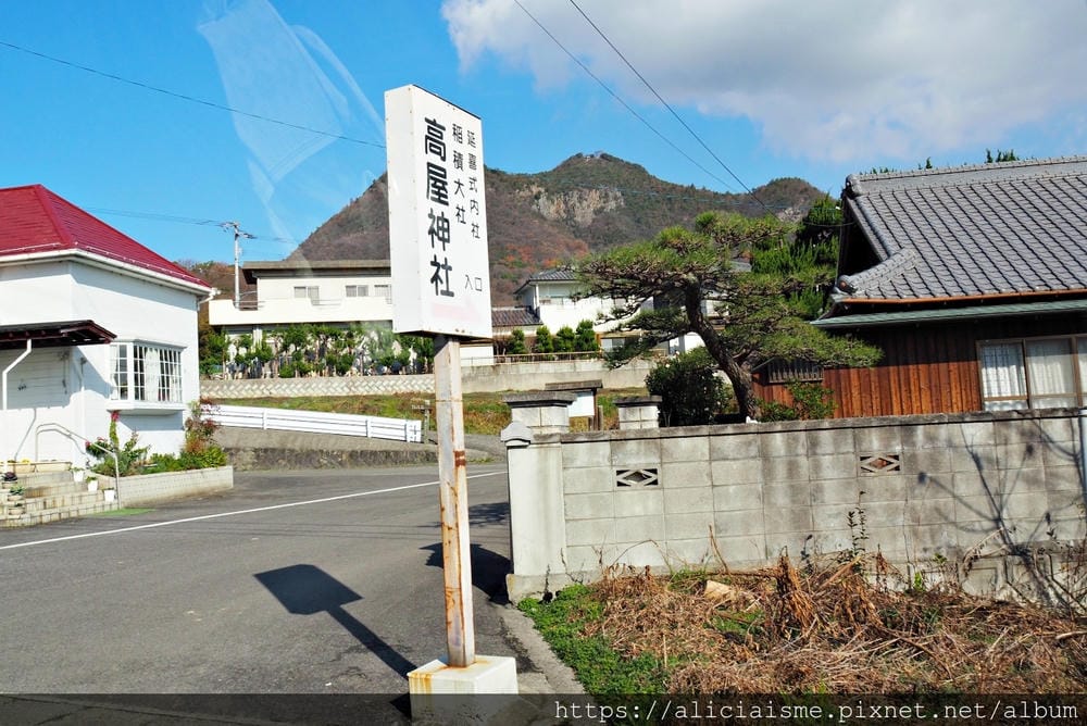 【香川縣】高屋神社:最接近藍天的白色「天空鳥居」,眺望絕美瀨戶內海及觀音寺市鄉間風情