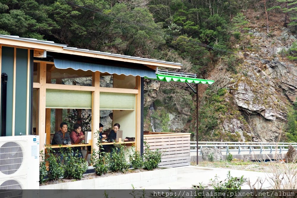 【高知縣】大田口咖啡館、茶農家の店 あすなろ:山景森林喝咖啡、仁淀川畔的新鮮茶事