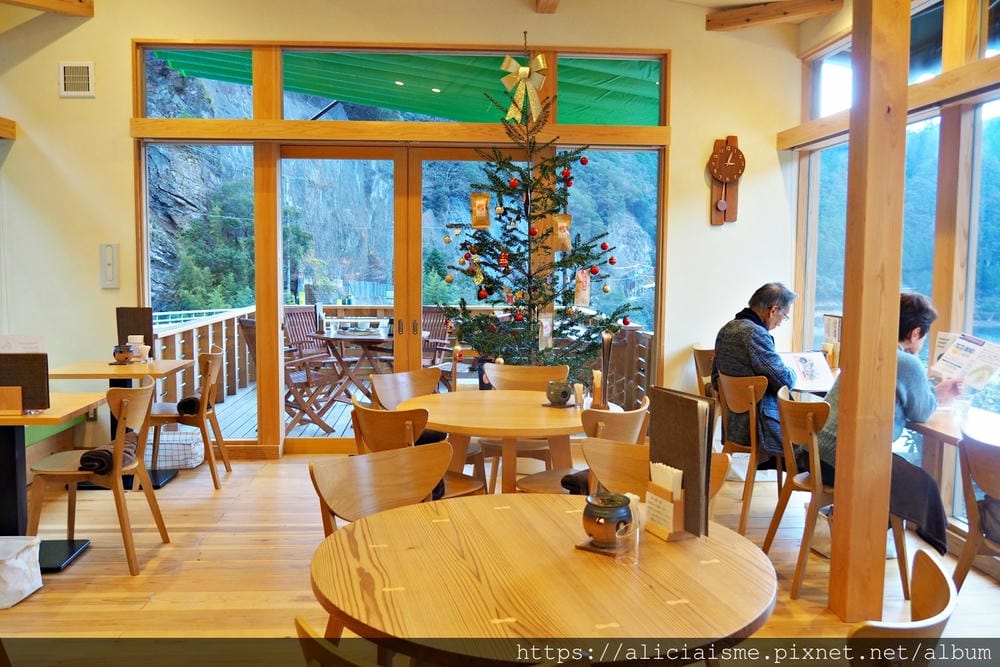 【高知縣】大田口咖啡館、茶農家の店 あすなろ:山景森林喝咖啡、仁淀川畔的新鮮茶事
