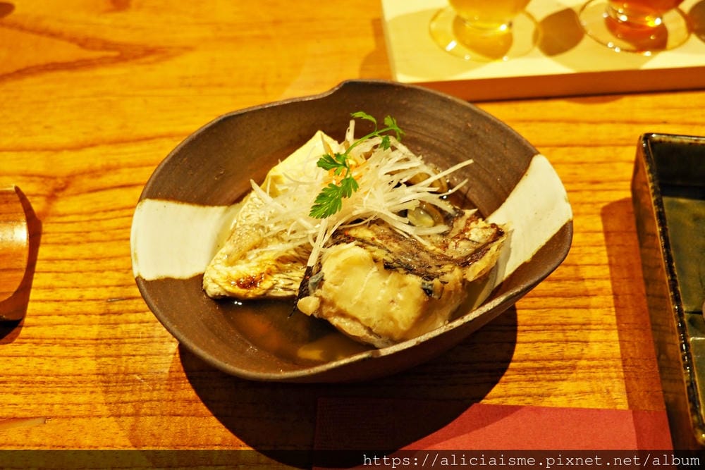 【愛媛縣 | 道後溫泉】「にきたつ庵」:百年水口酒造裡季節美酒餐食,入選米其林指南廣島.愛媛2018特別版