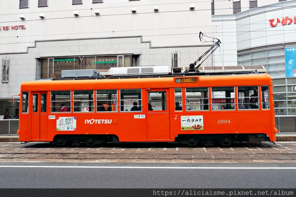 【四國X愛媛縣】搭乘觀光列車,走訪人文松山X內子町老街X千年古湯美學、美食之旅