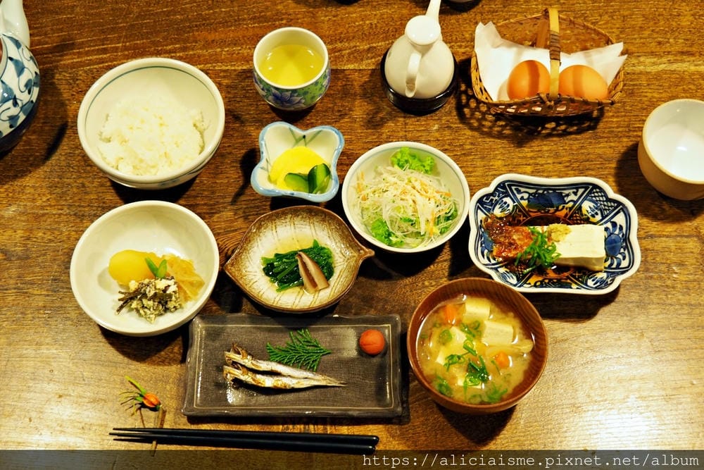 【愛媛縣 | 內子町】石疊之宿:百年老屋農宿裡的媽媽味