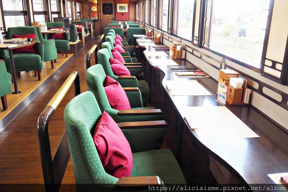 【四國X愛媛縣】搭乘觀光列車,走訪人文松山X內子町老街X千年古湯美學、美食之旅