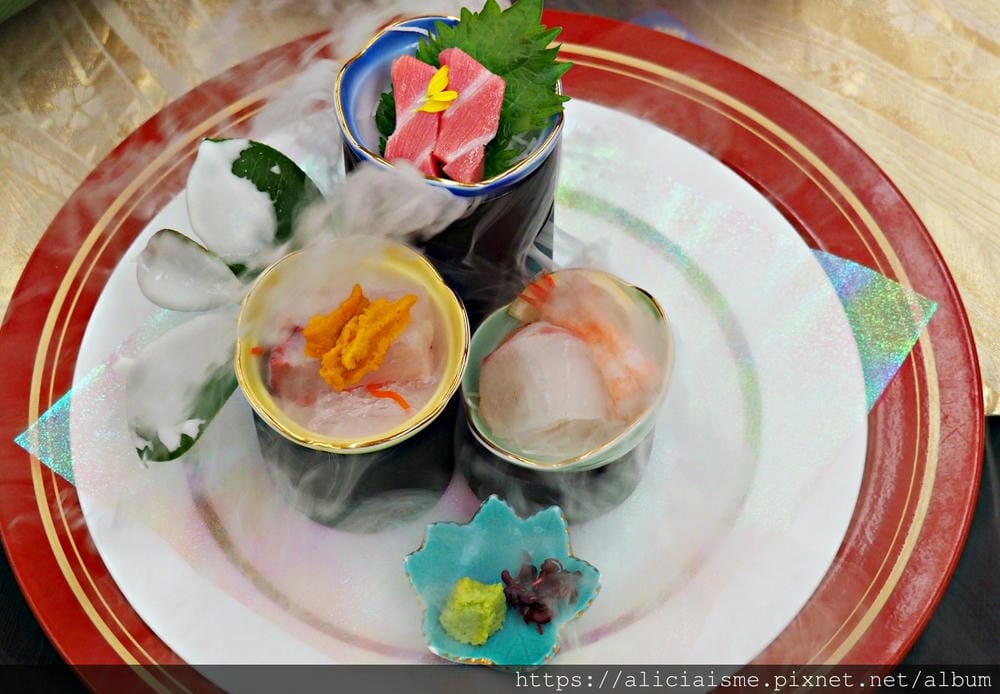 【大分縣】別府灣皇家度假飯店(Hotel & Resorts 別府灣):浸泡在玫瑰芬芳的溫泉,無敵視野別府灣看日出,還有3款萌到爆表的Hello Kitty房