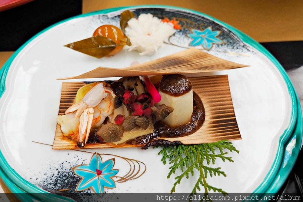 【大分縣】別府灣皇家度假飯店(Hotel & Resorts 別府灣):浸泡在玫瑰芬芳的溫泉,無敵視野別府灣看日出,還有3款萌到爆表的Hello Kitty房
