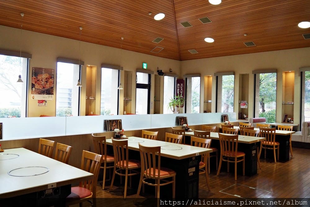 【大分縣 | 宇佐市】安心院葡萄酒工房:日本最美味的金賞白酒氣泡酒,瓶內二次發酵,還能坐擁四季風情葡萄園