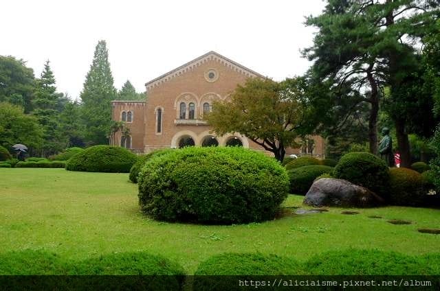 【東京都】國立站(2020更新):櫻花行道樹下、一橋大學老校園、美味散策(JR中央線)