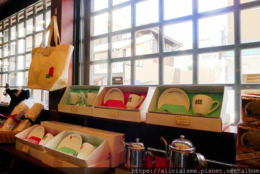 【京都市】（2019更新）INODA COFFEE本店：人文藝術家的老咖啡館裡，來份豪華大份量早餐、阿拉伯珍珠咖啡，甦醒一日