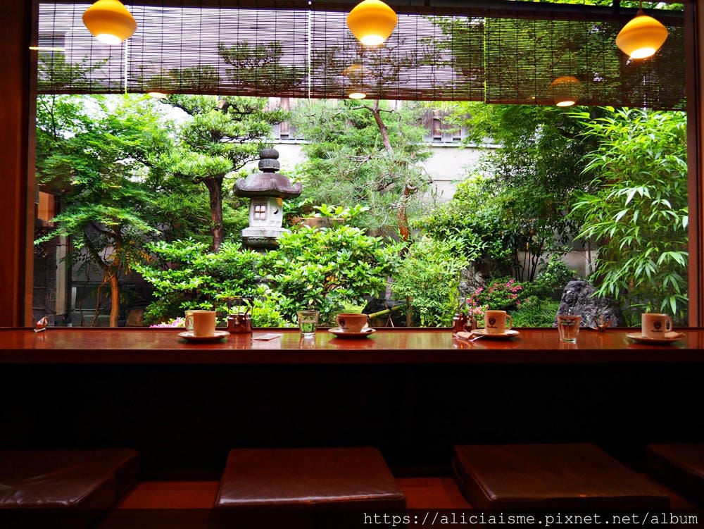 【京都市】Kissa Master Coffee:時尚潮店裡的禪風咖啡館@三條通