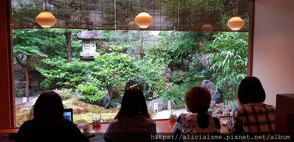 【京都市】Kissa Master Coffee:時尚潮店裡的禪風咖啡館@三條通