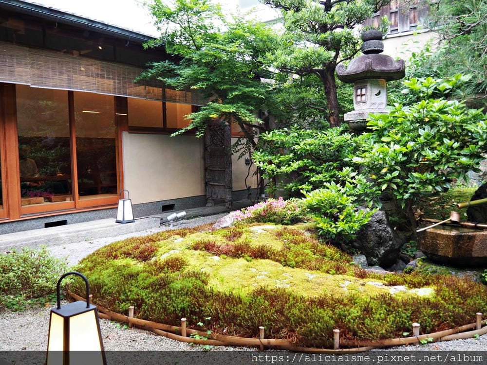 【京都市】Kissa Master Coffee:時尚潮店裡的禪風咖啡館@三條通
