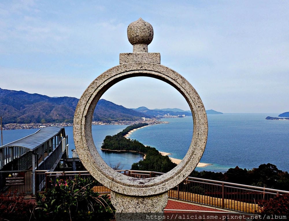 【海之京都】搭乘「青松號」，1日輕鬆遊三大絕景「天橋立」、智恩寺、飛龍觀、元伊勢籠神宮、真名井神社、傘松公園，品嚐在地美味及智慧之旅（含車班及交通）