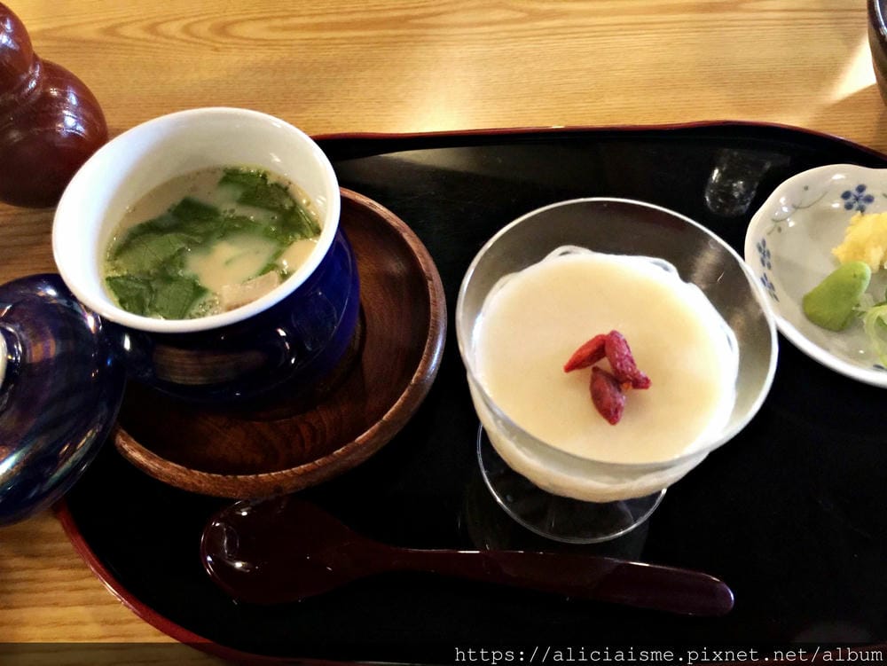 【秋田縣】美鄉町「六鄉湧水群散策」，享用名水豆腐餐、喝古早味蘇打水，炎夏裡的真正透心涼