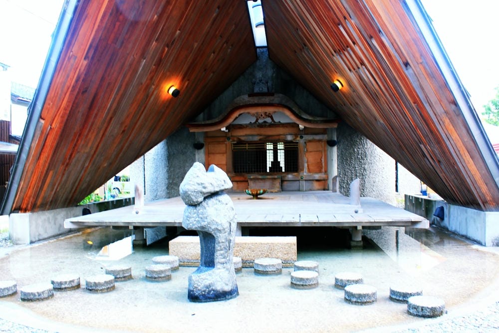 【石川縣 | 加賀溫泉】片山津溫泉：建築大師的新總湯，融入湖