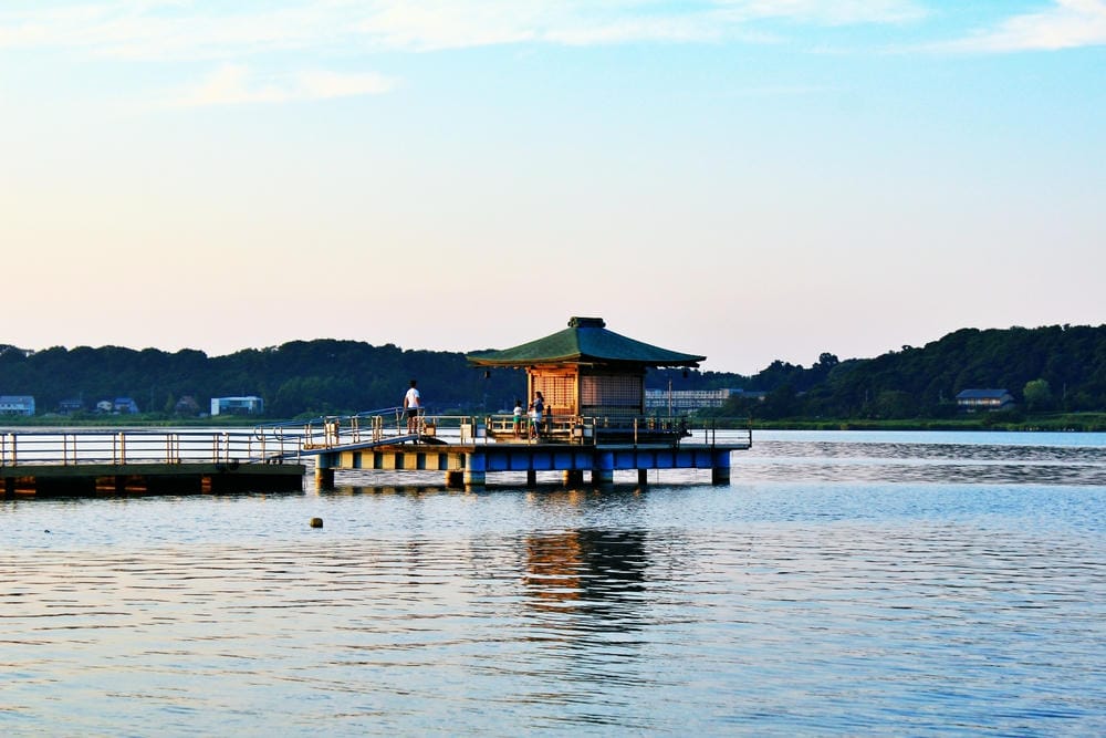 【石川縣 | 加賀溫泉】片山津溫泉：建築大師的新總湯，融入湖