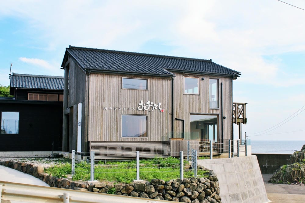 【福井縣】東尋坊、雄島、蘆原溫泉：世界3大岩柱奇觀等待夕色，