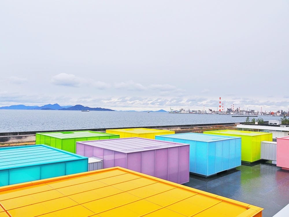 【廣島縣】坂茂*下瀨美術館:飄浮在瀨戶內海的彩色美術館,徜徉 【廣島縣】坂茂*下瀨美術館:飄浮在瀨戶內海的彩色美術館,徜徉