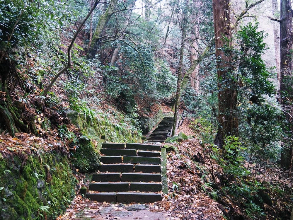 ​​【秋田縣 | 仁賀保】元瀧伏流水X奈曾白瀑布X金峰神社～
