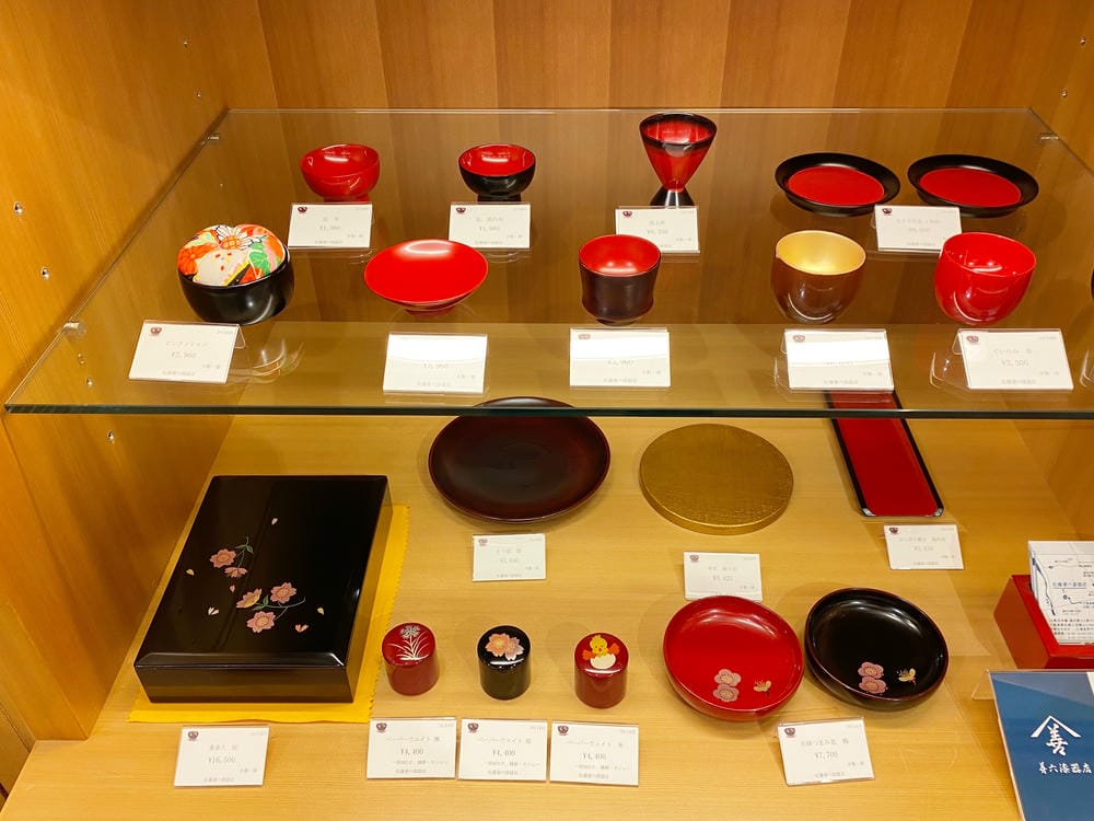 【秋田縣 | 湯澤市】川連漆器:800年傳承的職人工藝,還能 【秋田縣 | 湯澤市】川連漆器:800年傳承的職人工藝,還能