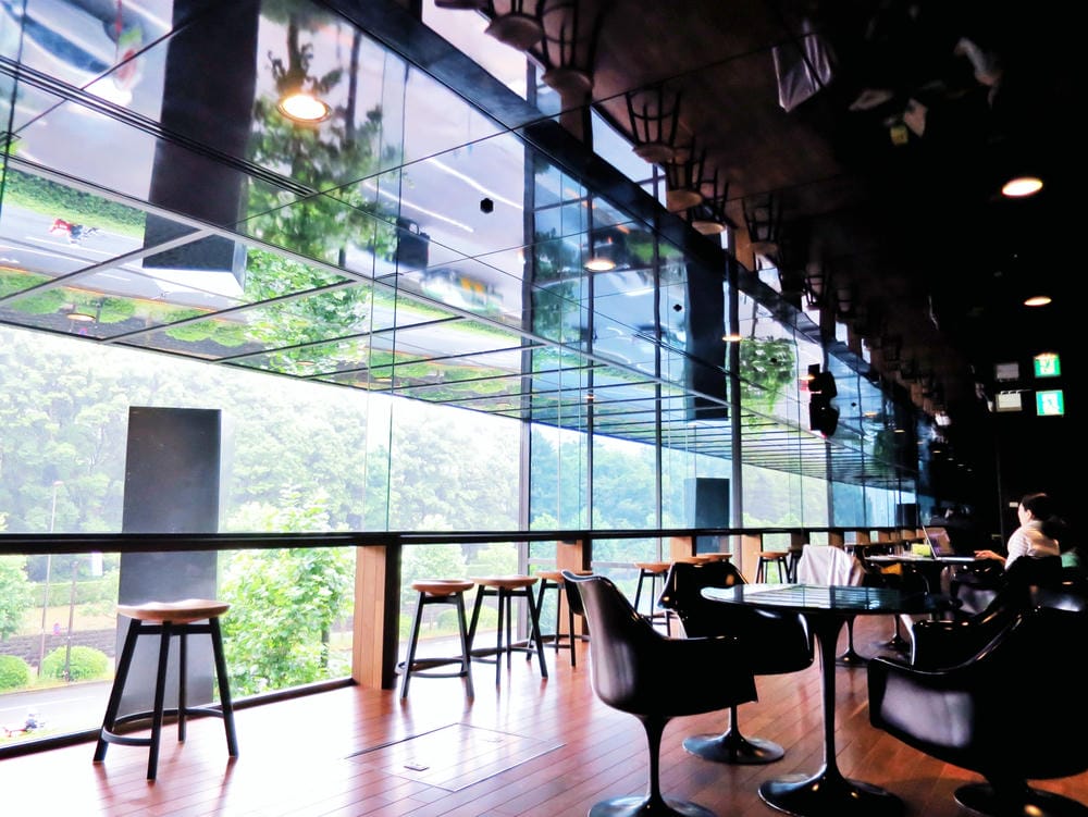 【東京 | 草月會館】CONNEL COFFEE：丹下健三*