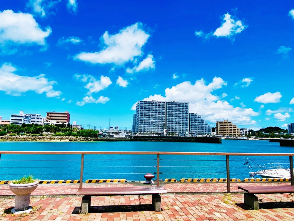 【沖繩 | 美國村】安良波海灘V.S. 宮城海岸：兩樣絕美海