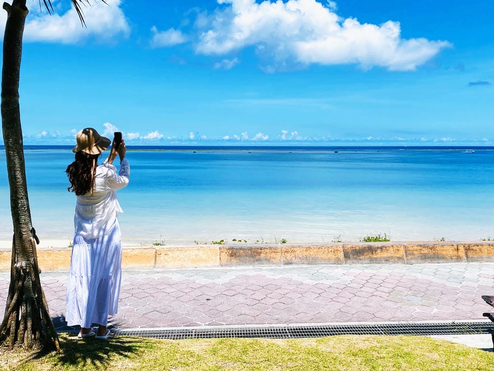 【沖繩 | 美國村】安良波海灘V.S. 宮城海岸：兩樣絕美海