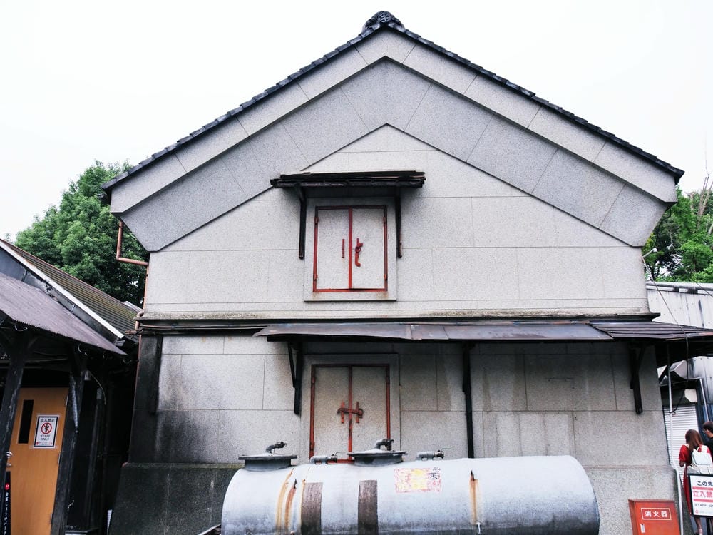 【埼玉縣】超好玩的金笛醬油公園：1789年遵循古法的職人木桶