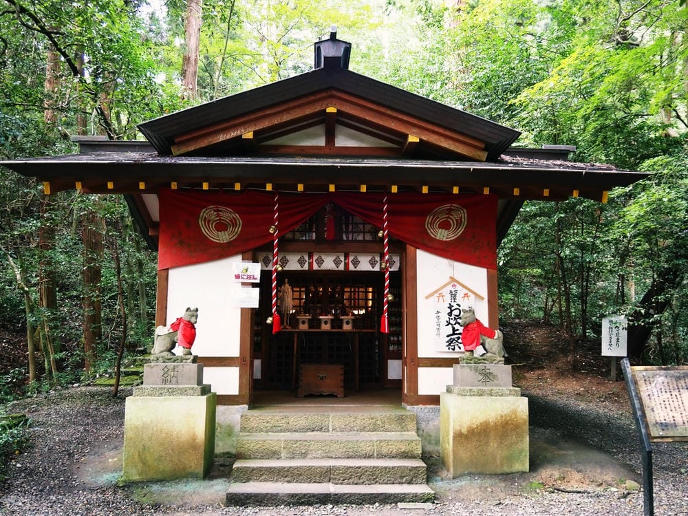 【埼玉縣| 秩父地區】米其林一星「寶登山神社」參拜,再來趟刺 【埼玉縣| 秩父地區】米其林一星「寶登山神社」參拜,再來趟刺