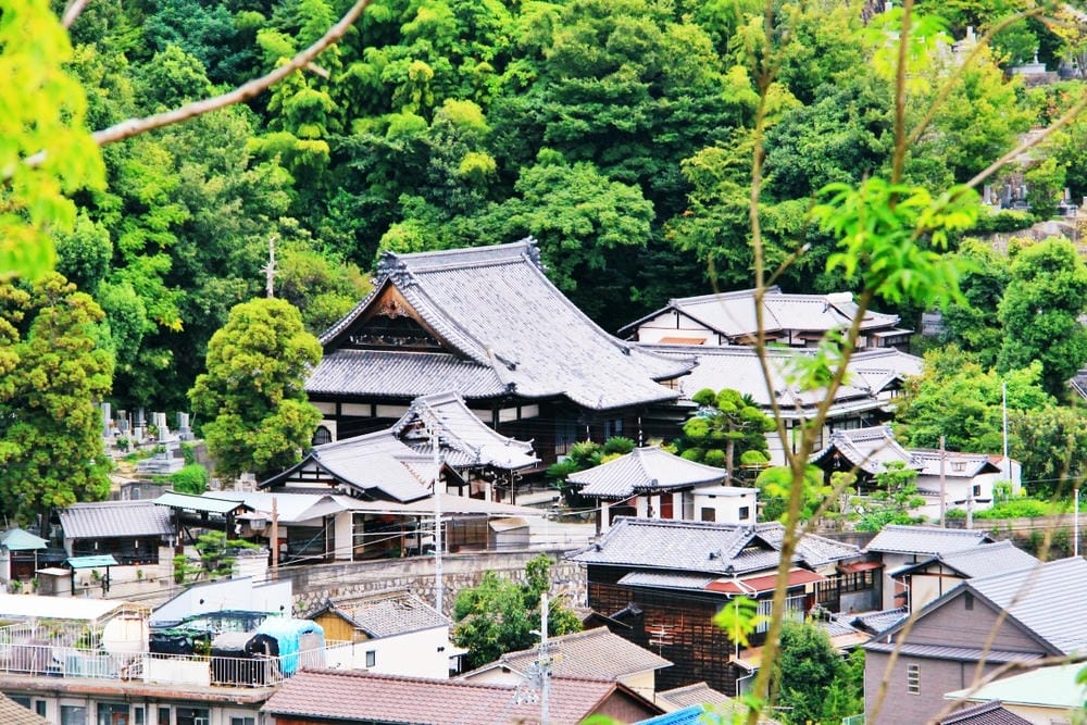 【愛媛縣|松山】2025道後溫泉全新體驗:少爺列車、商店街散 【愛媛縣|松山】2025道後溫泉全新體驗:少爺列車、商店街散