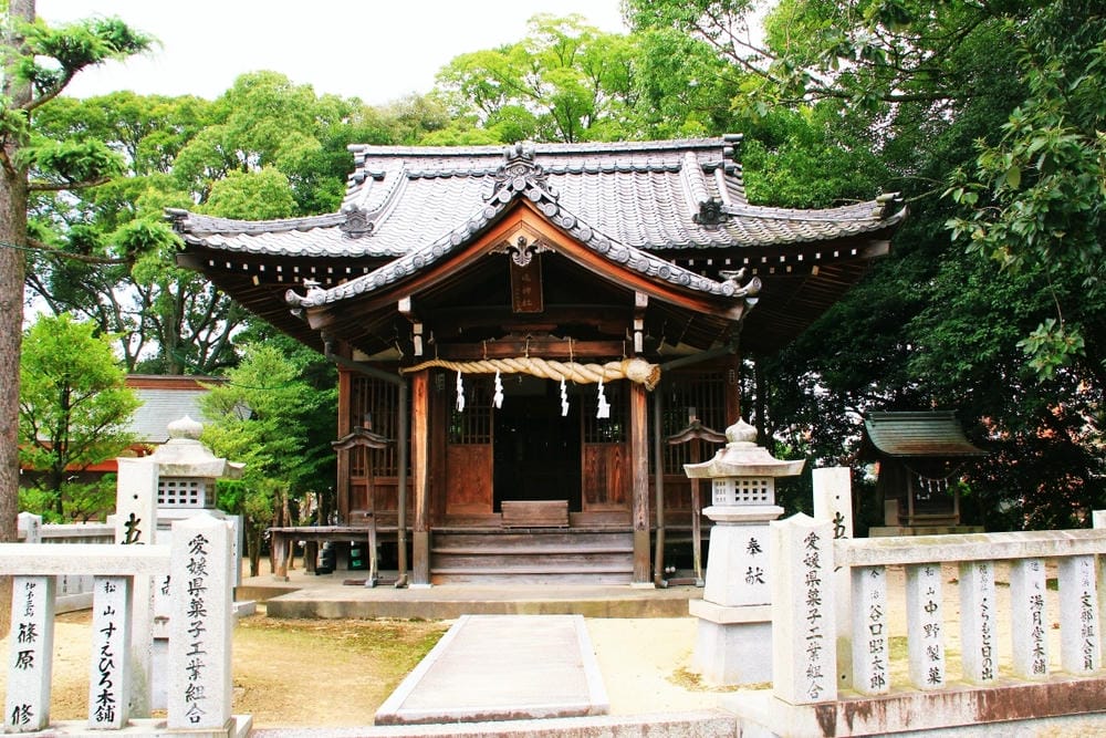 【愛媛縣|松山】2025道後溫泉全新體驗:少爺列車、商店街散 【愛媛縣|松山】2025道後溫泉全新體驗:少爺列車、商店街散