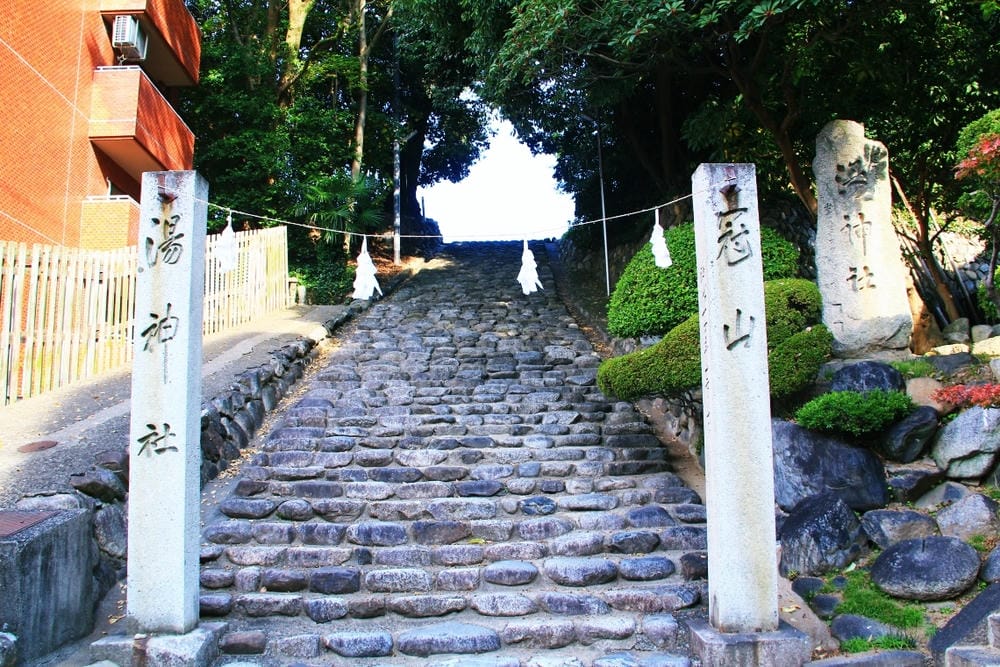 【愛媛縣|松山】2025道後溫泉全新體驗:少爺列車、商店街散 【愛媛縣|松山】2025道後溫泉全新體驗:少爺列車、商店街散