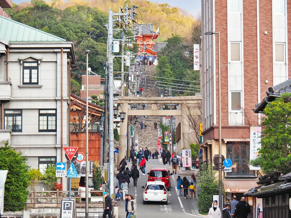 【愛媛縣|松山】2025道後溫泉全新體驗:少爺列車、商店街散 【愛媛縣|松山】2025道後溫泉全新體驗:少爺列車、商店街散
