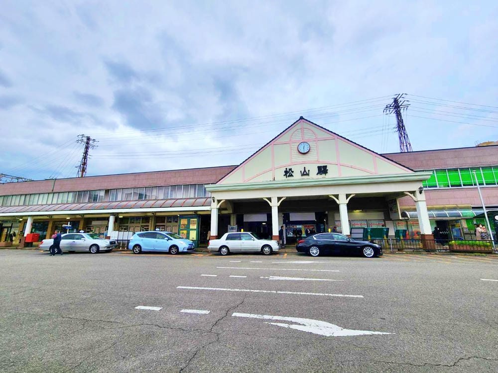 【愛媛縣】松山市2天1夜,搭乘路面電車,名城美景、建築美學、 【愛媛縣】松山市2天1夜,搭乘路面電車,名城美景、建築美學、