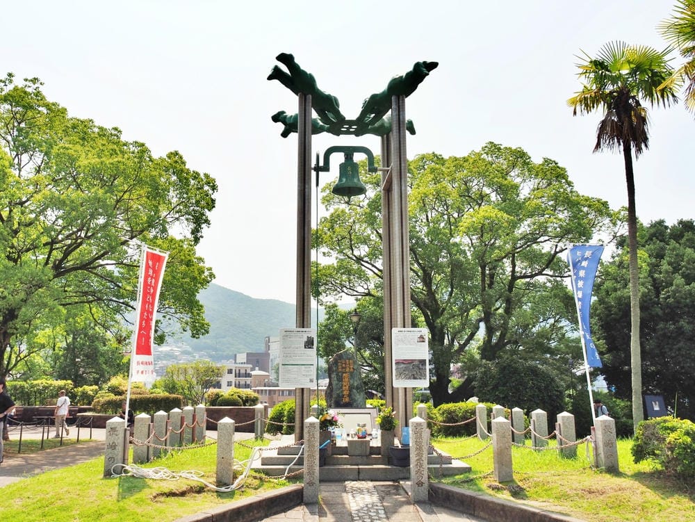 【長崎市】山王神社(一本柱鳥居)、原爆資料館、原爆中心點公園 【長崎市】山王神社(一本柱鳥居)、原爆資料館、原爆中心點公園