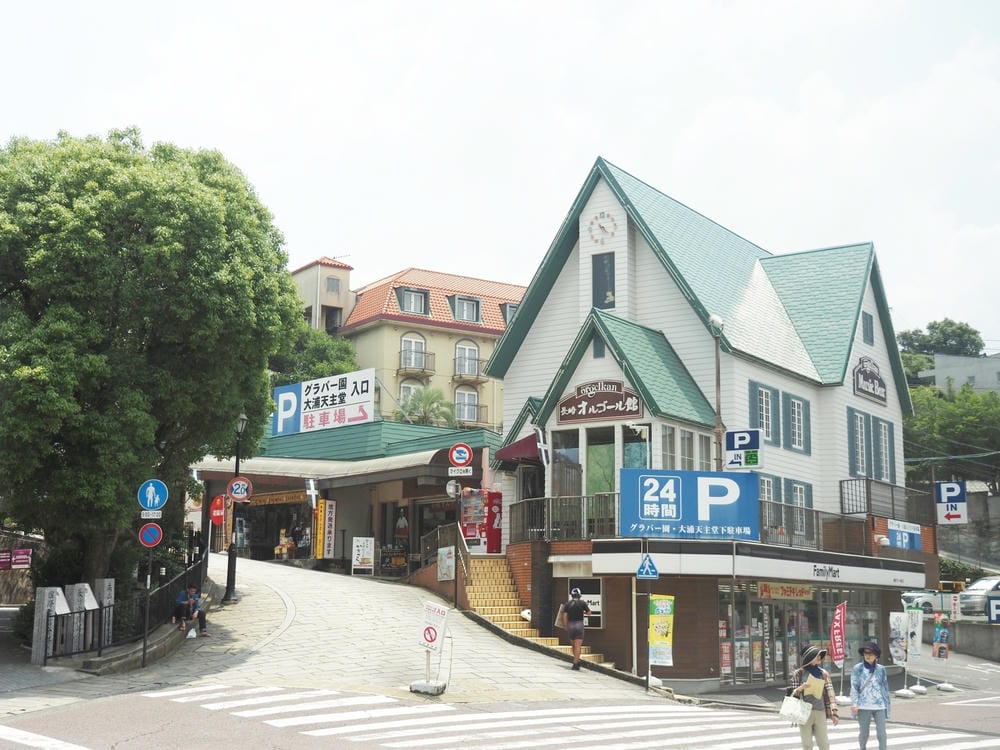 【長崎市】搭乘路面電車，哥拉巴園、大浦天主堂、出島、眼鏡橋，