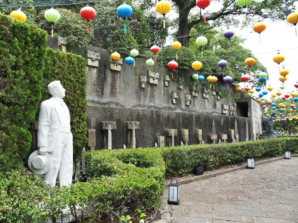 【長崎市】搭乘路面電車，哥拉巴園、大浦天主堂、出島、眼鏡橋，