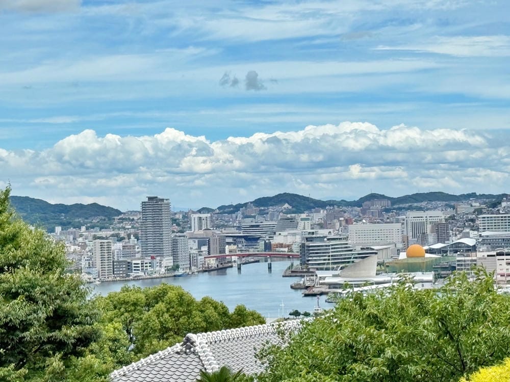 【長崎市】搭乘路面電車，哥拉巴園、大浦天主堂、出島、眼鏡橋，