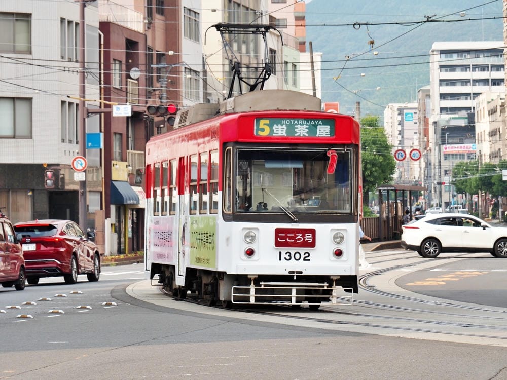 【長崎市】搭乘路面電車，哥拉巴園、大浦天主堂、出島、眼鏡橋，
