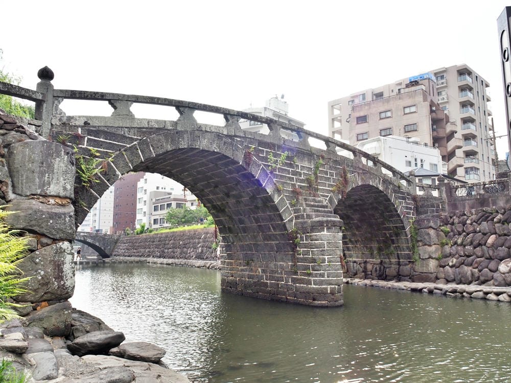 【長崎市】搭乘路面電車，哥拉巴園、大浦天主堂、出島、眼鏡橋，