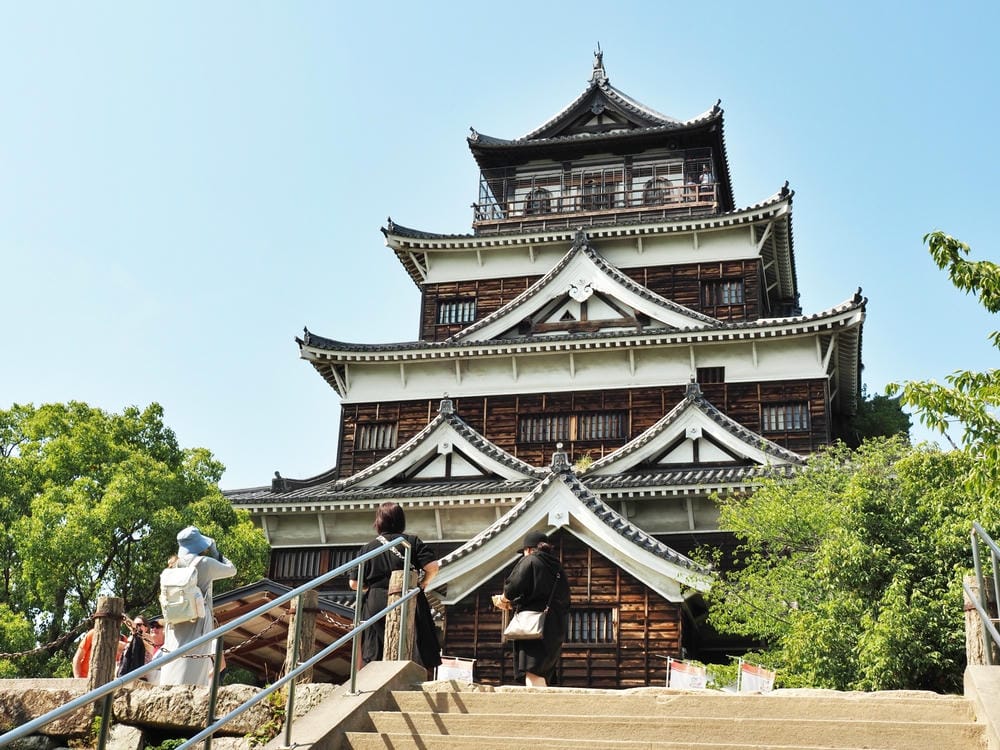 【廣島】漫步廣島城、縮景園，走進流動的山水畫，跨虹橋、清風亭