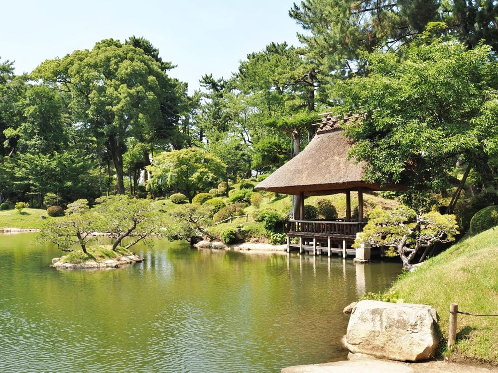 【廣島】漫步廣島城、縮景園，走進流動的山水畫，跨虹橋、清風亭