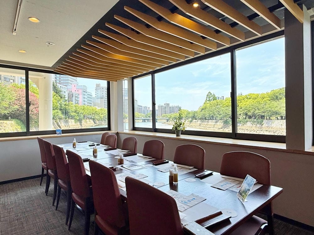 【廣島美食】從車站、市中心到近郊，精緻自助餐，傳統釜飯、牡蠣