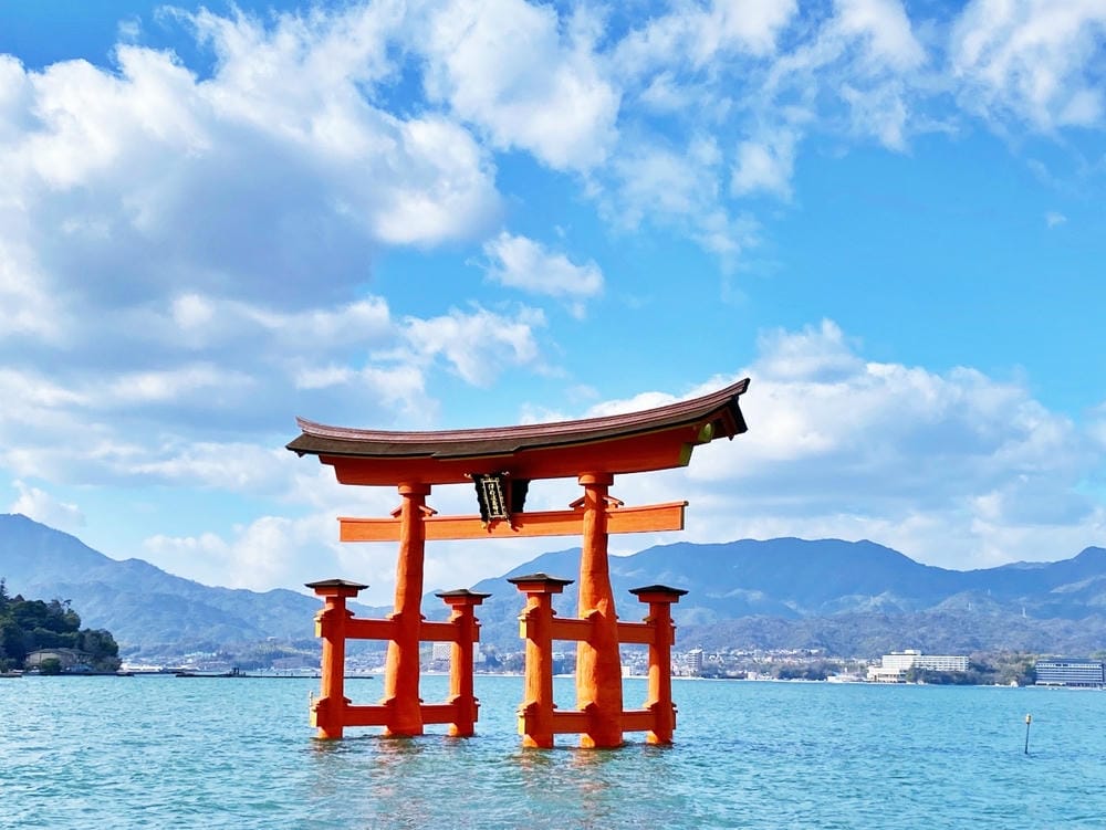 【廣島縣】宮島／嚴島神社：日本三大名景、世界遺產的神之島，來